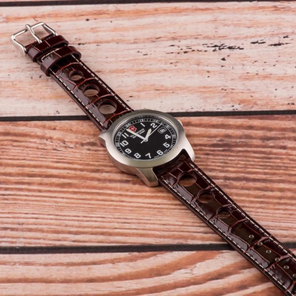 Brown & White 3-hole Croco Rally Bands - Image 2